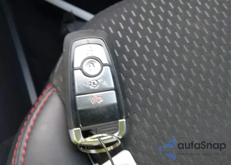 2025 Ford Escape St-Line z USA, uszkodzony, nr VIN 1FMCU9MN2SUB19414